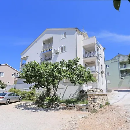 Apartment Apartment La Manche *
