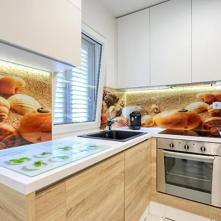 Apartment La Manche * Pakoštane